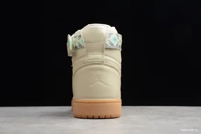 Jordan N7 Air Retro Strap AR4410-207 1 High 0426
